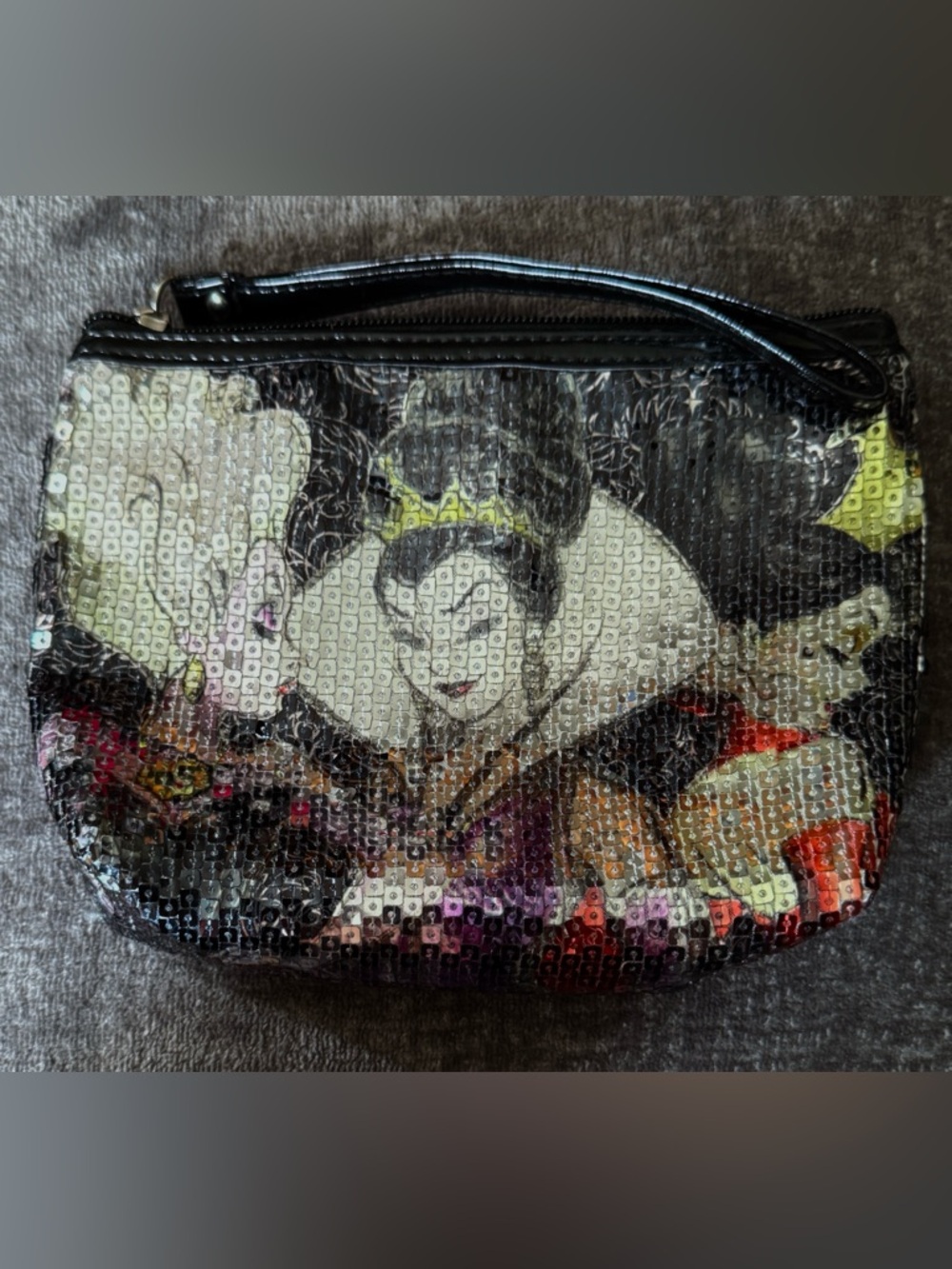 Disney Store Disney Villains Sequined Wristlet Cosmetic Bag NWOT
